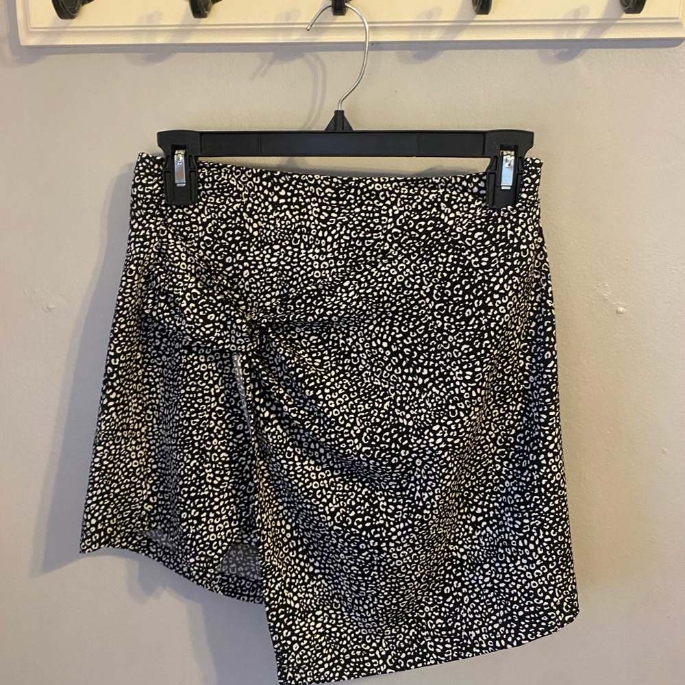 Zara Skort